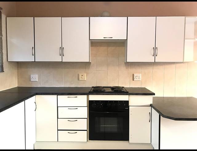 3 BEDROOM TOWNHOUSE RENTED IN TERENURE